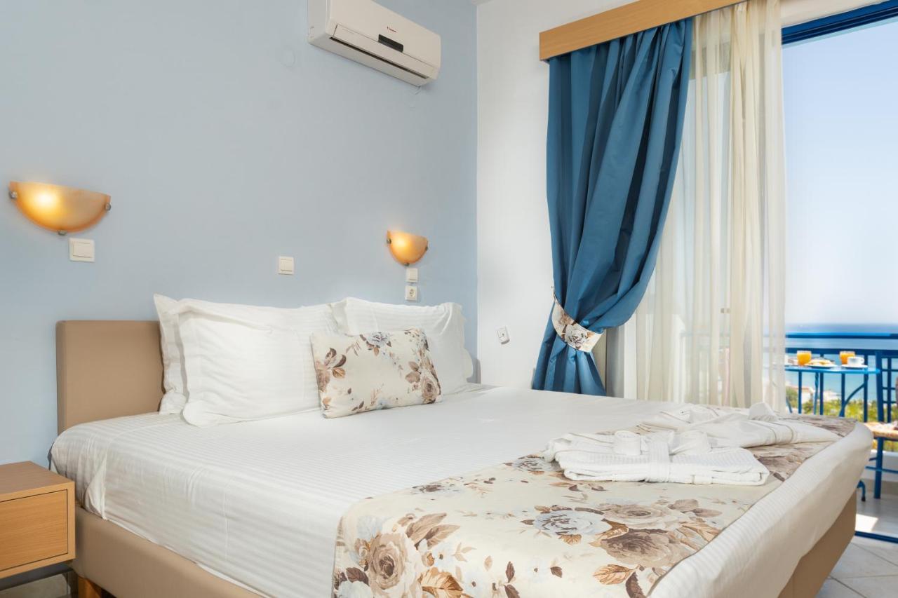 Bella Vista Stegna Aparthotel อาร์คานเยโลส ภายนอก รูปภาพ