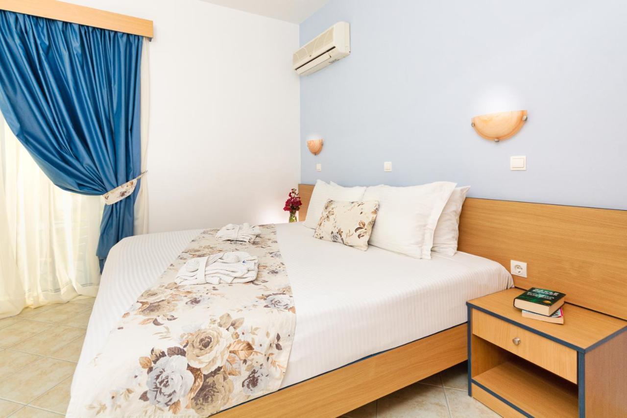 Bella Vista Stegna Aparthotel อาร์คานเยโลส ภายนอก รูปภาพ